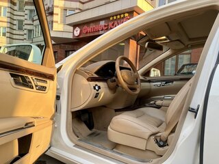 2011 Mercedes-Benz S-Класс 350 Long V (W221) Рестайлинг, белый, 1700000 рублей, вид 5