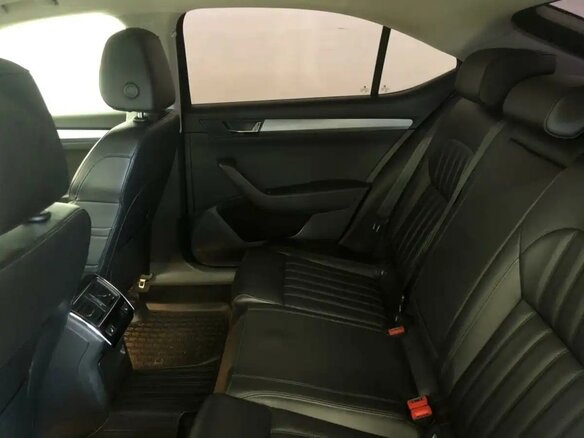 2016 Skoda Superb III, серый, 1350000 рублей - вид 22