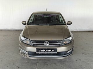 2015 Volkswagen Polo V Рестайлинг, бежевый, 675000 рублей, вид 2