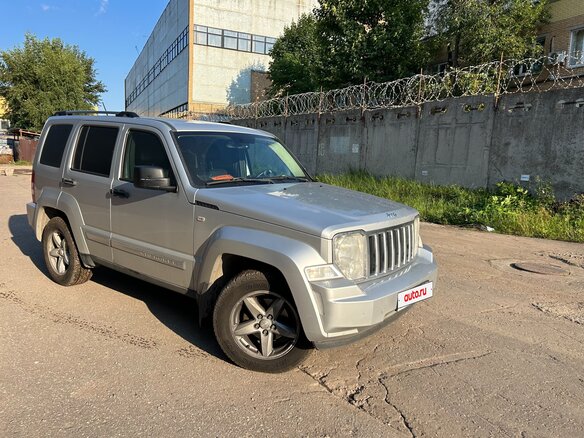 2011 Jeep Cherokee IV (KK), серебристый, 1500000 рублей - вид 7