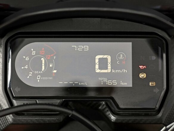 2023 Honda CBR 400R, красный, 677000 рублей - вид 8