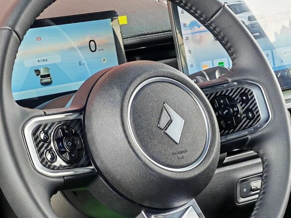 2025 Baojun Yep Plus, серебристый, 1395000 рублей - вид 19
