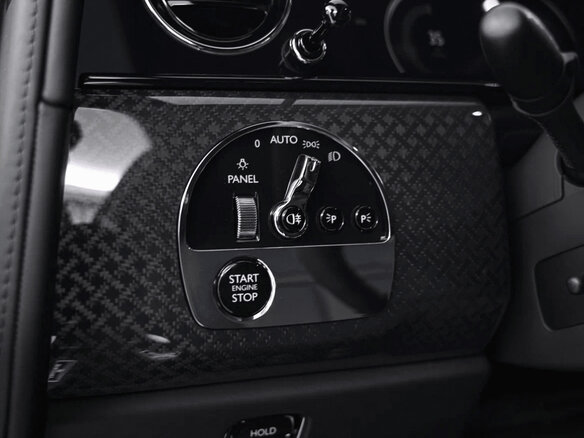 2025 Rolls-Royce Cullinan Black Badge I Рестайлинг (Series II), чёрный - вид 21