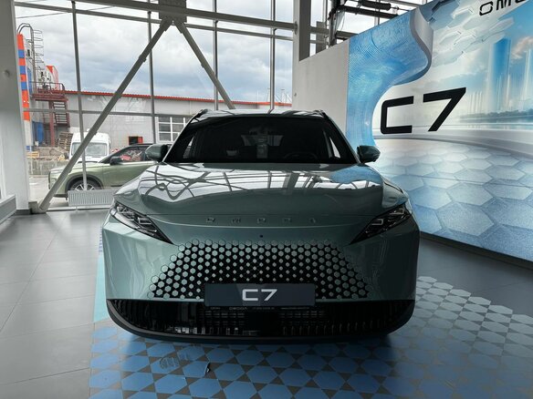2026 Omoda C7, зелёный, 3099000 рублей - вид 8