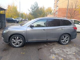2015 Nissan Pathfinder IV, серый, 1850000 рублей, вид 4