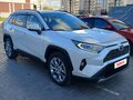 2021 Toyota RAV4 V (XA50), белый - вид 2