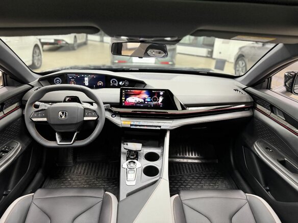 2024 Changan UNI-V I, чёрный, 3329900 рублей - вид 8