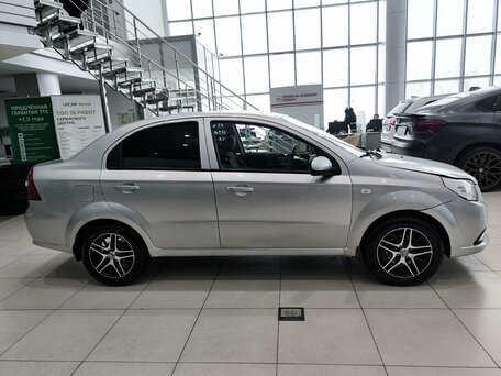 2017 Ravon Nexia R3, серебристый, 650000 рублей, вид 4