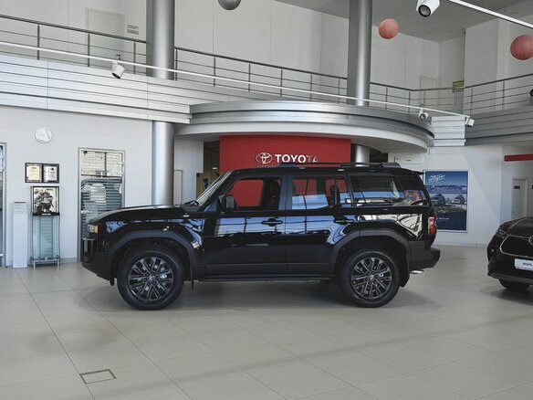 2026 Toyota Land Cruiser Prado 250 Series, чёрный, 12300000 рублей - вид 6