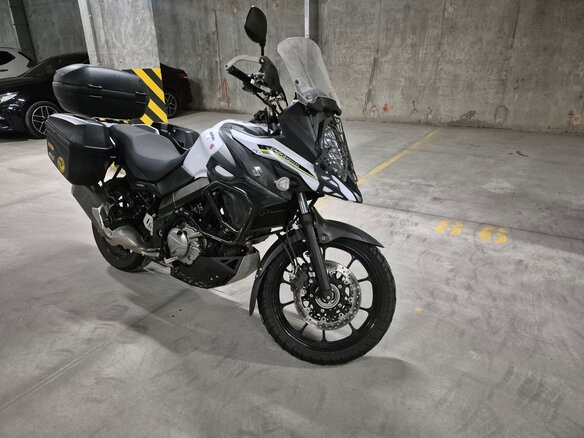 2018 Suzuki V-Strom DL 650, белый, 650000 рублей - вид 4