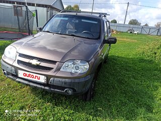 2013 Chevrolet Niva I Рестайлинг, коричневый, 550000 рублей, вид 1