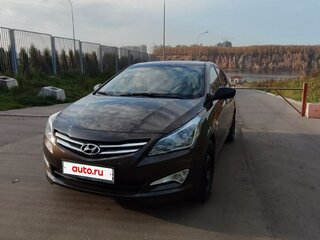 2014 Hyundai Solaris I Рестайлинг, коричневый, 790000 рублей, вид 5