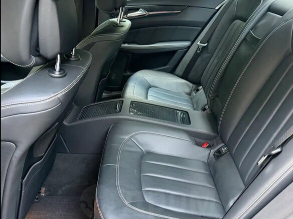 2012 Mercedes-Benz CLS 500 II (C218), коричневый, 3200000 рублей - вид 21