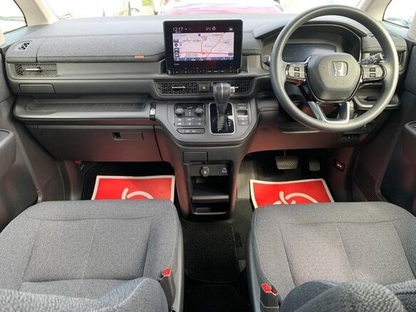 2023 Honda Stepwgn VI, серый, 1980005 рублей - вид 8