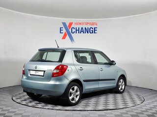 2011 Skoda Fabia II Рестайлинг, зелёный, 719000 рублей, вид 5