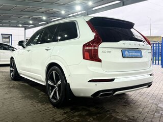 2017 Volvo XC90 II, белый, 3399000 рублей, вид 3