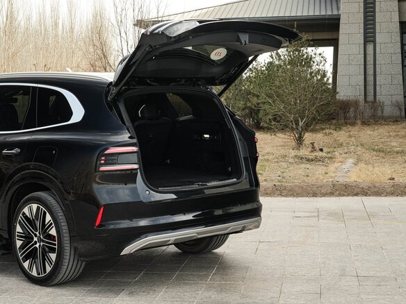2026 Zeekr 8X 70 kWh, чёрный, 9650000 рублей - вид 14