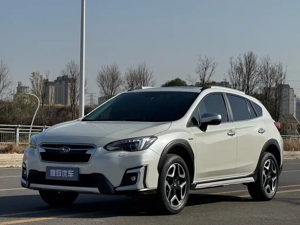 2019 Subaru XV II, белый, 1340000 рублей - вид 3