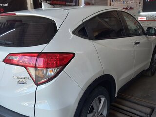 2021 Honda Vezel I Рестайлинг, белый, 2200000 рублей, вид 2