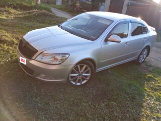 2013 Skoda Octavia II (A5) Рестайлинг, серебристый, 710000 рублей, вид 1