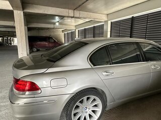 2006 BMW 7 серии Long 750Li IV (E65/E66) Рестайлинг, серебристый, 740000 рублей, вид 4