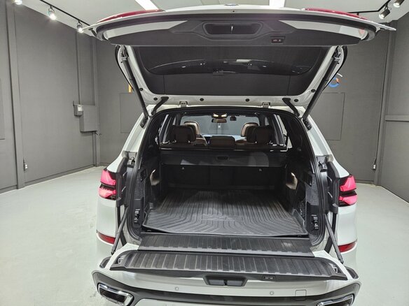2024 BMW X5 30d IV (G05/G18) Рестайлинг, белый - вид 5