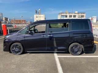 2021 Toyota Esquire I Рестайлинг, фиолетовый, 1849000 рублей, вид 5