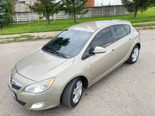 2011 Opel Astra J, бежевый, 600000 рублей, вид 3