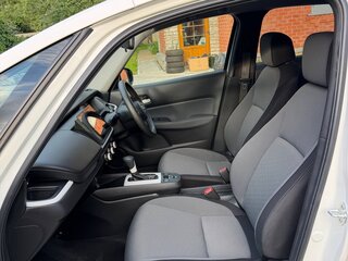 2022 Honda Fit IV, белый, 1500000 рублей, вид 2