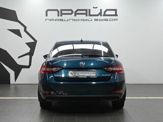 2019 Skoda Superb III, синий, 2149900 рублей, вид 4