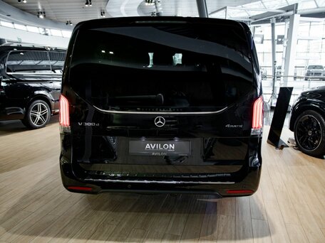 2026 Mercedes-Benz V-Класс Extra Long 300 d экстра длинный III (W447) Рестайлинг 2, чёрный, 14900000 рублей, вид 3