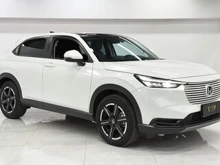 2023 Honda Vezel II, белый, 1750000 рублей, вид 3