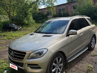 2012 Mercedes-Benz M-Класс 500 III (W166), бежевый, 1899999 рублей, вид 1
