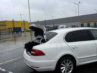 2013 Skoda Superb DSG II Рестайлинг, белый, 1500000 рублей, вид 4