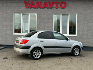 2006 Kia Rio II, серый, 435000 рублей, вид 5