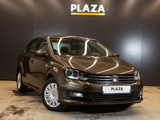 2016 Volkswagen Polo V Рестайлинг, коричневый, 1313000 рублей, вид 2