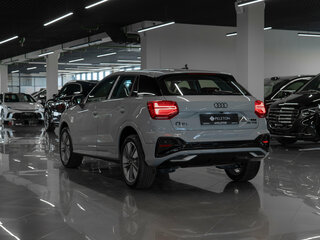 2025 Audi Q2 L 35 TFSI I Рестайлинг, серый, 3720000 рублей, вид 4
