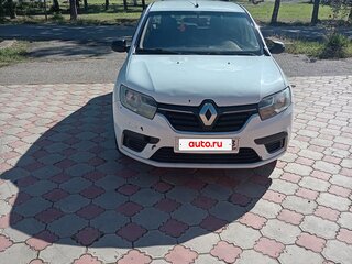 2018 Renault Logan II Рестайлинг, белый, 400000 рублей, вид 1