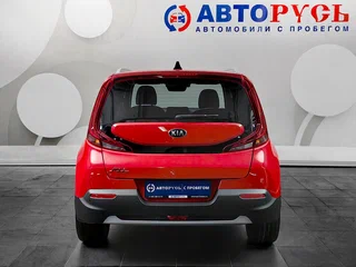 2019 Kia Soul III, красный, 1725000 рублей, вид 4
