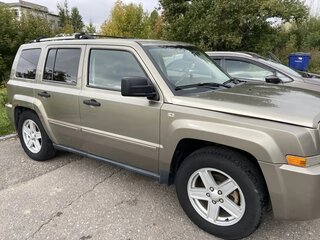 2007 Jeep Liberty (Patriot), коричневый, 649000 рублей, вид 5