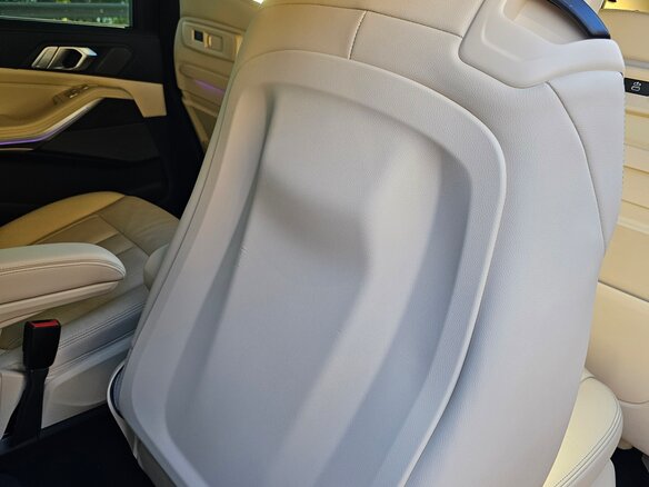 2020 BMW X7 40i I (G07), чёрный, 7500000 рублей - вид 33