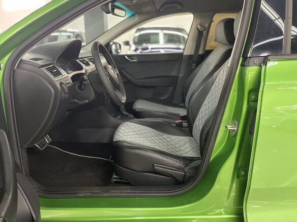 2017 Skoda Rapid I, зелёный, 1100000 рублей - вид 6