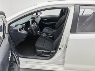 2026 Toyota Corolla XII (E210), белый, 2240999 рублей, вид 5