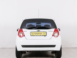 2010 Chevrolet Aveo I Рестайлинг, белый, 399000 рублей, вид 5