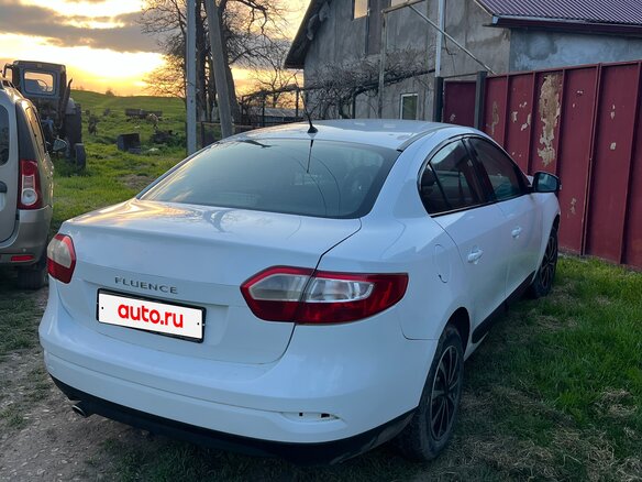 2012 Renault Fluence I, белый, 370000 рублей - вид 3