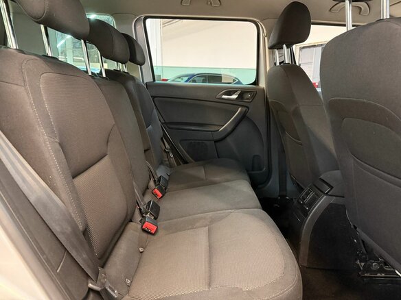 2012 Skoda Yeti I, серебристый - вид 17