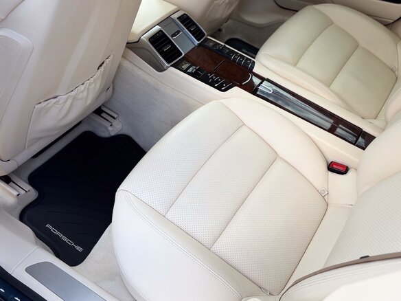 2011 Porsche Panamera 4S I, синий, 3200000 рублей - вид 26