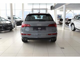 2025 Audi Q5 L 45 TFSI II (FY) Рестайлинг, серый, 6390000 рублей, вид 4