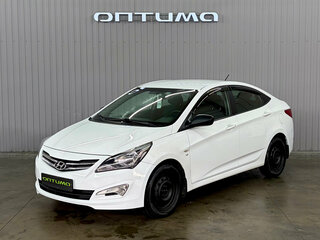 2016 Hyundai Solaris I Рестайлинг, белый, 1077000 рублей, вид 1