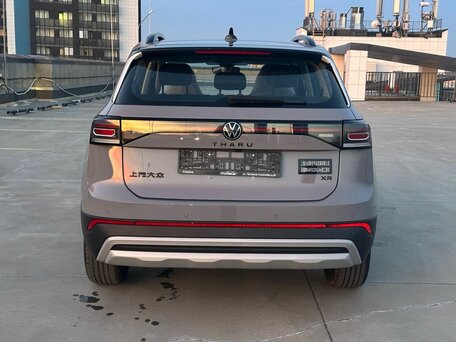 2026 Volkswagen Tharu XR 300 TSI, серый, 2990000 рублей, вид 4